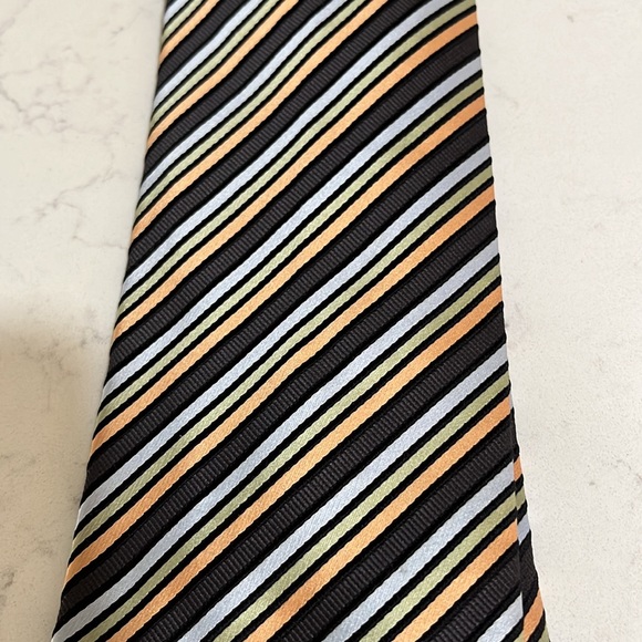 Men’s Neck Tie Excellent Condition - Picture 2 of 7
